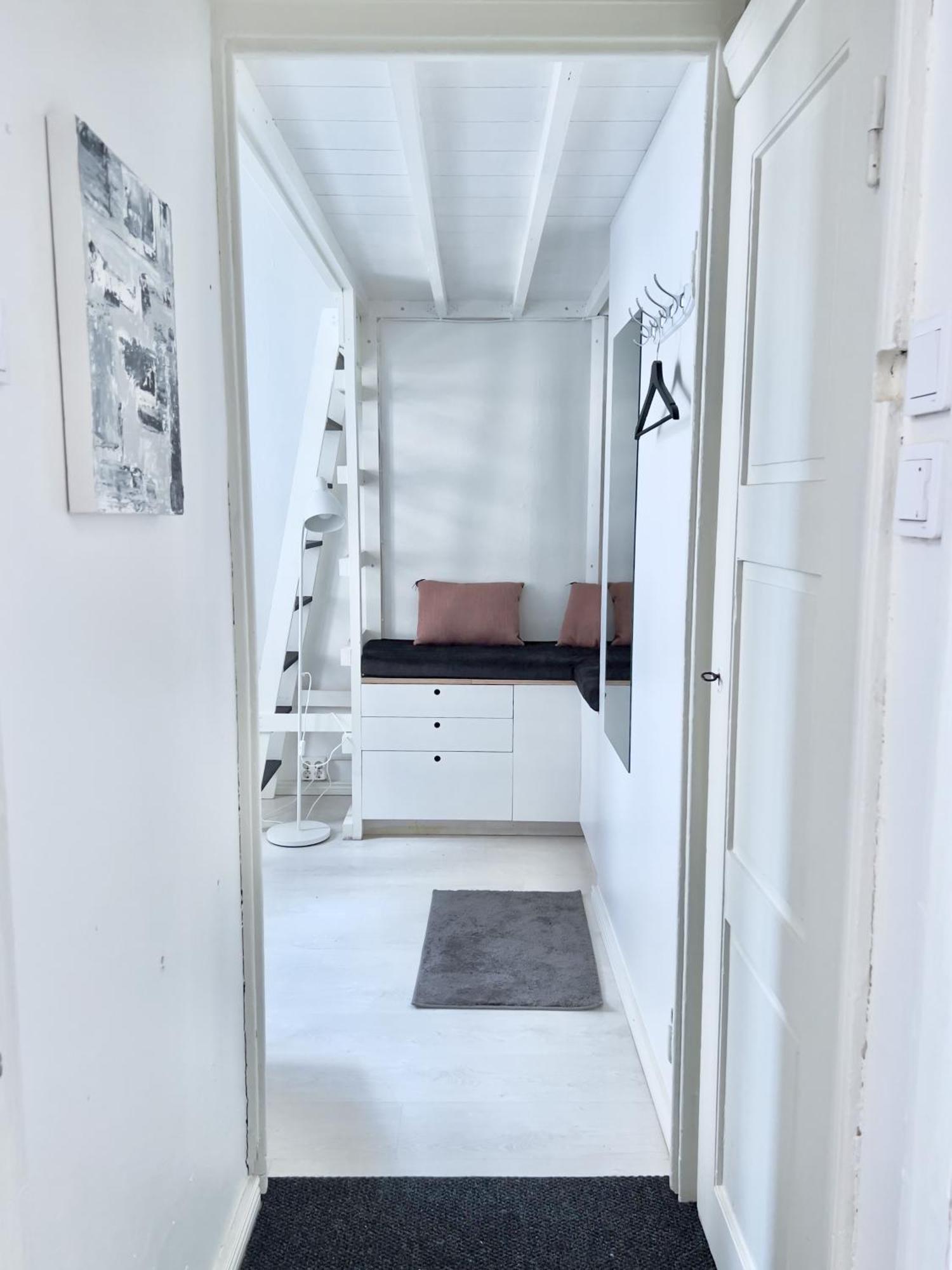 Dainty Central Apartment Helsinki Zewnętrze zdjęcie