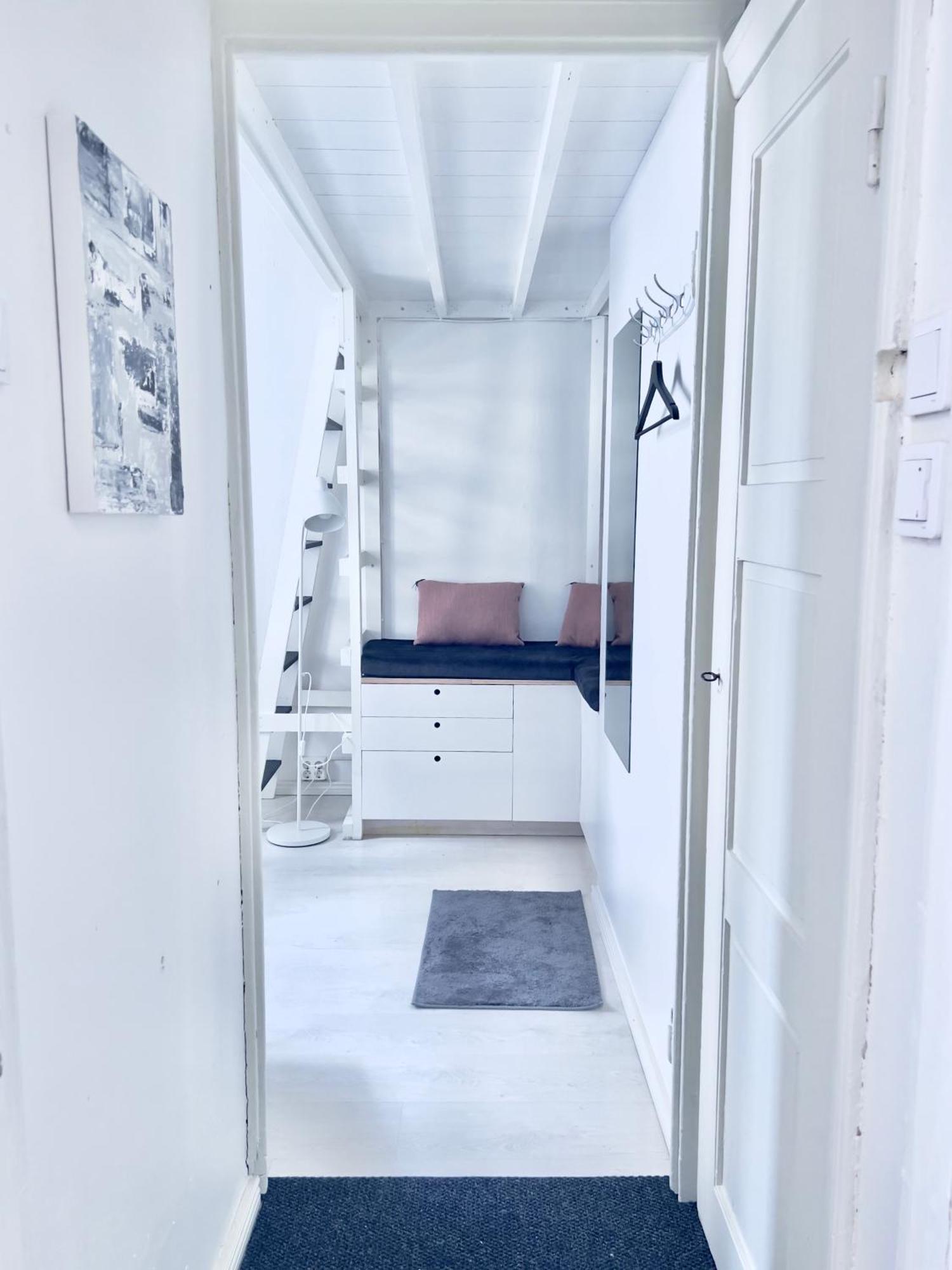 Dainty Central Apartment Helsinki Zewnętrze zdjęcie